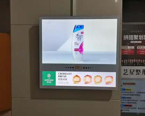 广告投入博弈：移动视频广告与平面广告的成本较量与策略抉择